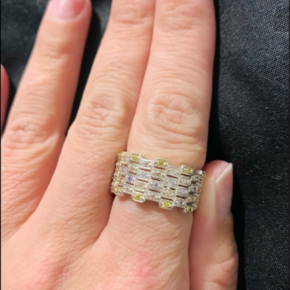 Size 8 Sterling Silver ring handmade in Nicaragua - Picture 2 of 2